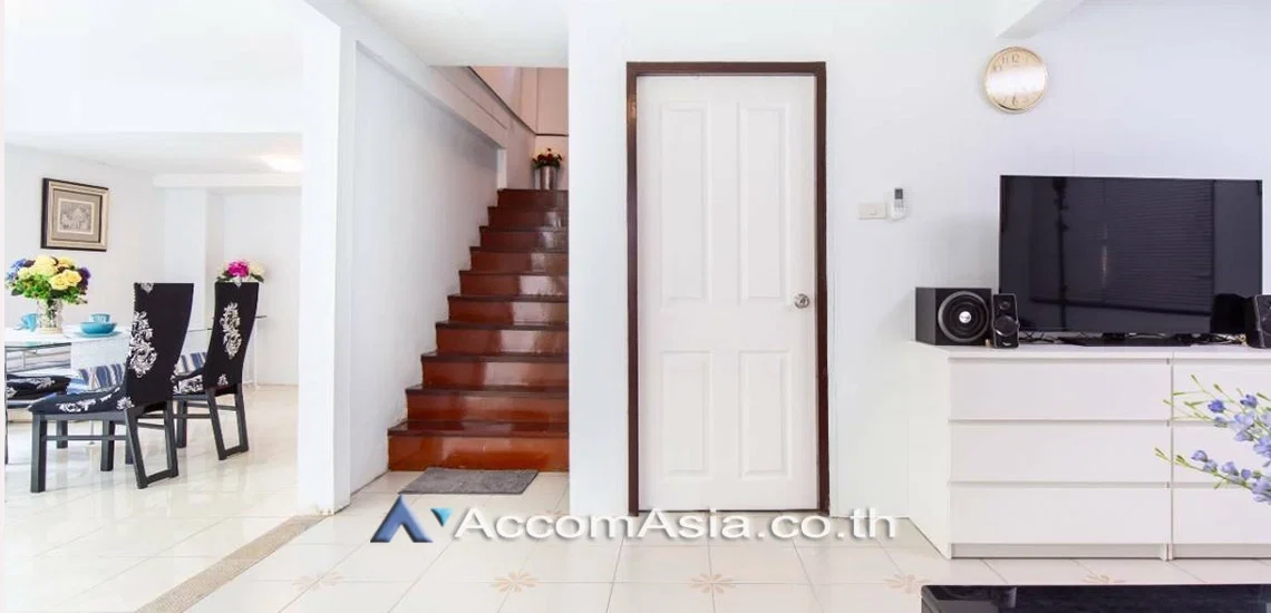 picture 🔼🔽 AccomA 📩 Home Office 3 BR House in Khlong Toei (2310856) - 5/12