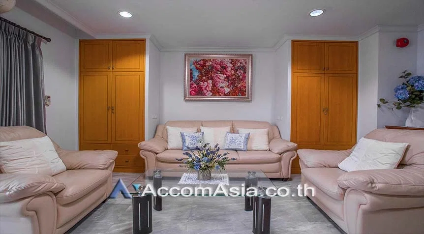 picture 🔼🔽 AccomA 📩 Big Balcony 2 BR Condominium @33 Tower (24631) - 4/15