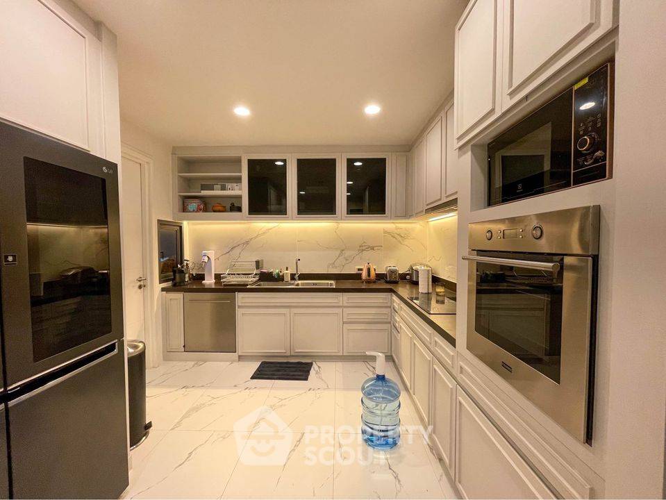 รูป คอนโด 3-ห้องนอน ที่ พาร์ค คอร์ท สุขุมวิท 77 ใกล้ BTS อ่อนนุช (ID 995173) - รูปที่ 11/19