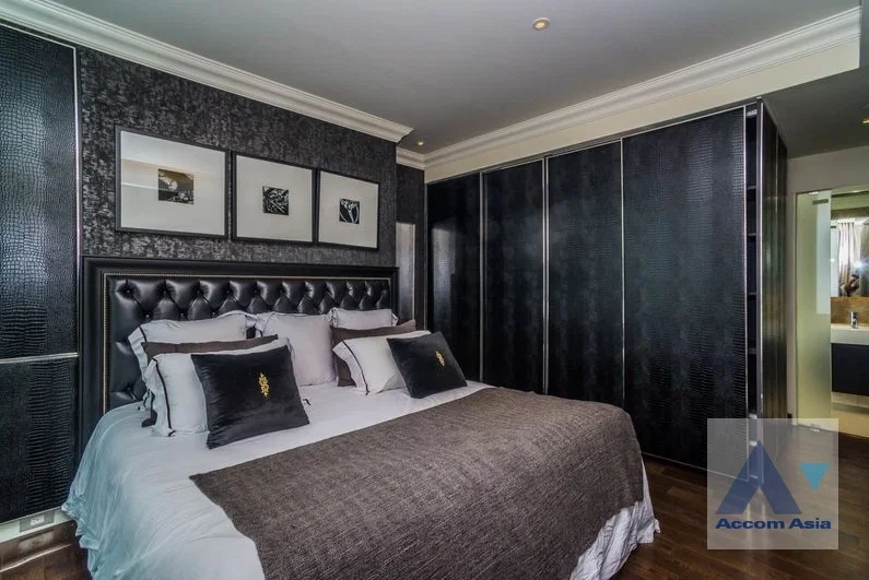 รูป 🔼🔽 AccomA 📩  Elegant condo with river view and classic interior (AA19096) - รูปที่ 13/19