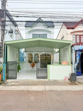FOR SALE  TOWNHOUSE PROPERTY  2150000 BAHT.