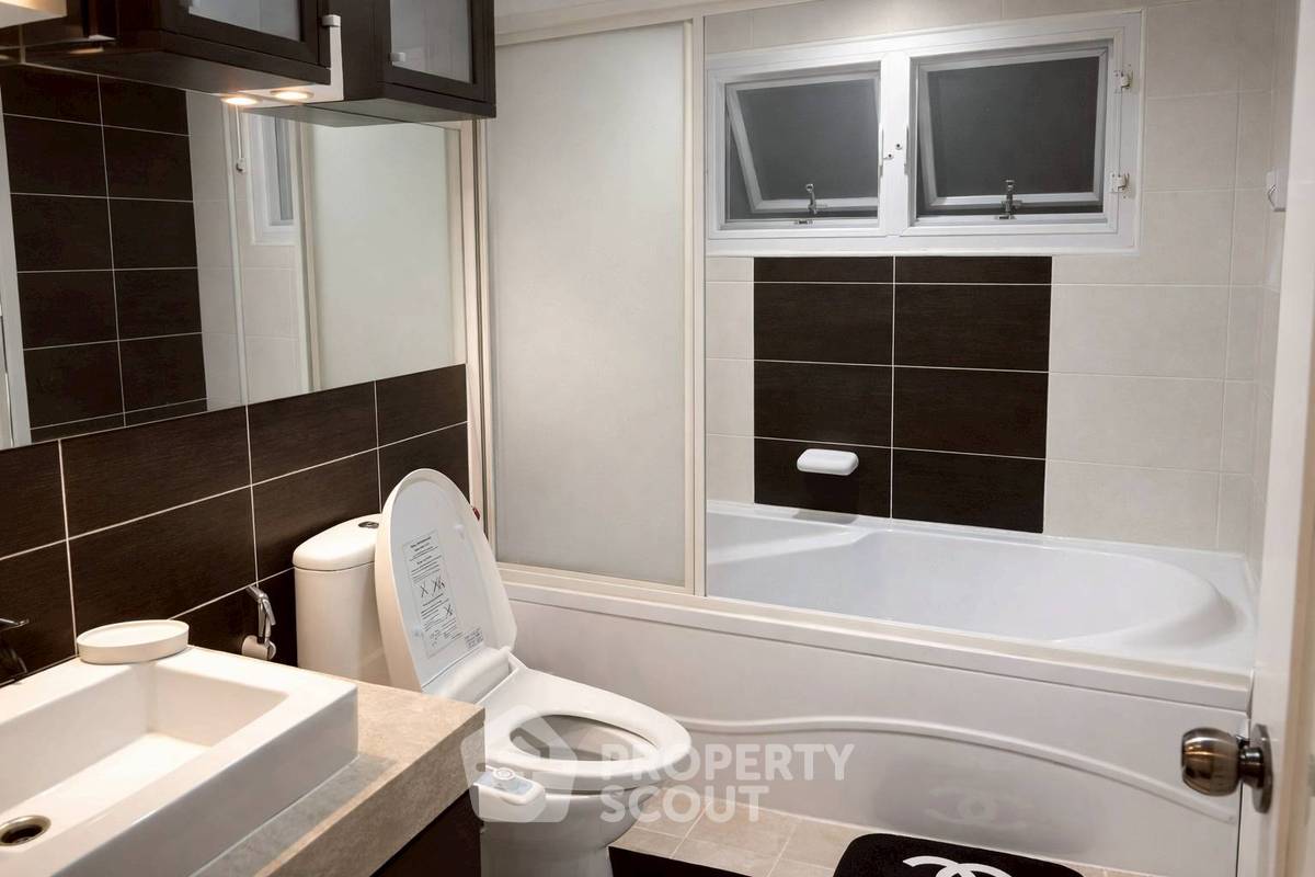 รูป คอนโด 2-ห้องนอน ที่ แกรนด์ เฮอริเทจ ทองหล่อ ใกล้ BTS พร้อมพงษ์ (ID 2764489) - รูปที่ 5/6