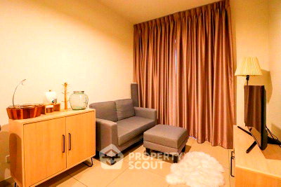 Condos for sale : 1-BR 35 Sqm Unixx South Pattaya Condo For Sale In Phratamnak (ID 2529244)