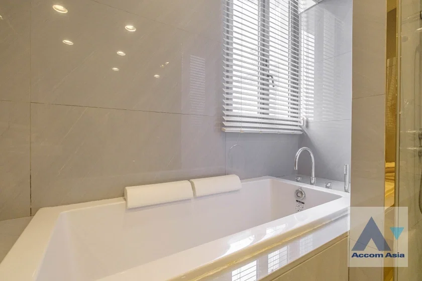 รูป 🔼🔽 AccomA 📩 Private Swimming Pool,Huge Terrace 4 BR Townhouse @749 Residence (AA31156) - รูปที่ 18/20