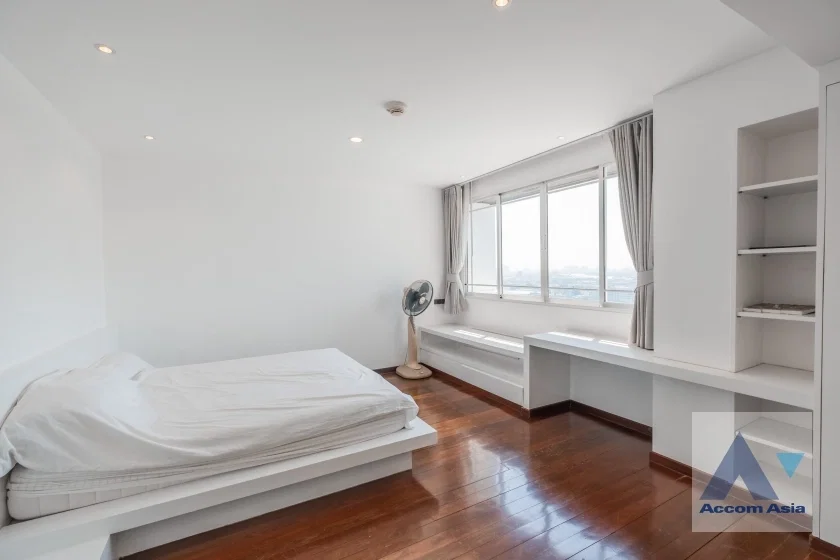 รูป 🔼🔽 AccomA 📩 Panoramic-view condo with bright interiors at Monterey Place (AA28408) - รูปที่ 20/20