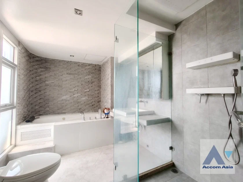 รูป 🔼🔽 AccomA 📩 Big Balcony 3 BR Condominium @Regent On The Park 2 (AA34668) - รูปที่ 18/20