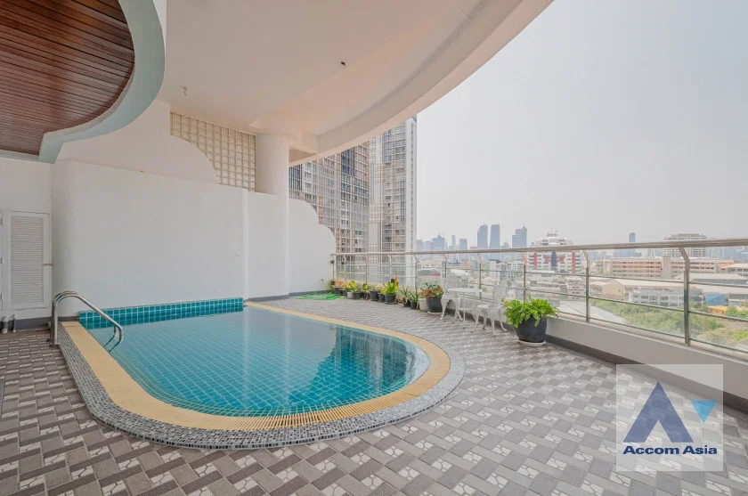 รูป 🔼🔽 AccomA 📩 Private Swimming Pool,Huge Terrace,Duplex Condo 3 BR Condominium @Le Raffine Sukhumvit 24 (24308) - รูปที่ 2/20