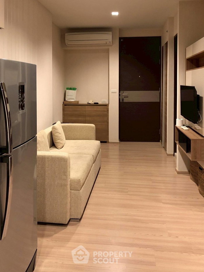 รูป คอนโด 1-ห้องนอน ที่ ริธึ่ม สาทร ใกล้ BTS สะพานตากสิน (ID 2445650) - รูปที่ 4/8