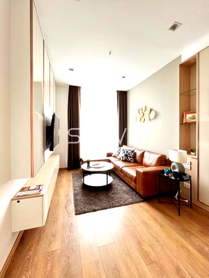 Condos for rent : 🔥Modern Style 1 Bed with Bathtub & Washlet Good Location Close  to BTS Phrom Phong at Noble BE33 Condo / For Rent