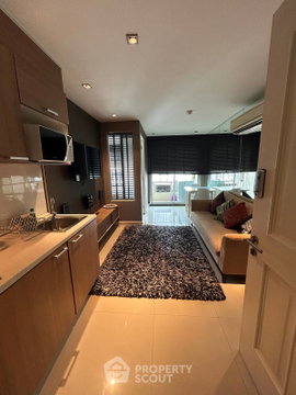 1-BR Condo at The Clover Thonglor Residence near BTS Thong Lor (ID 1525737)