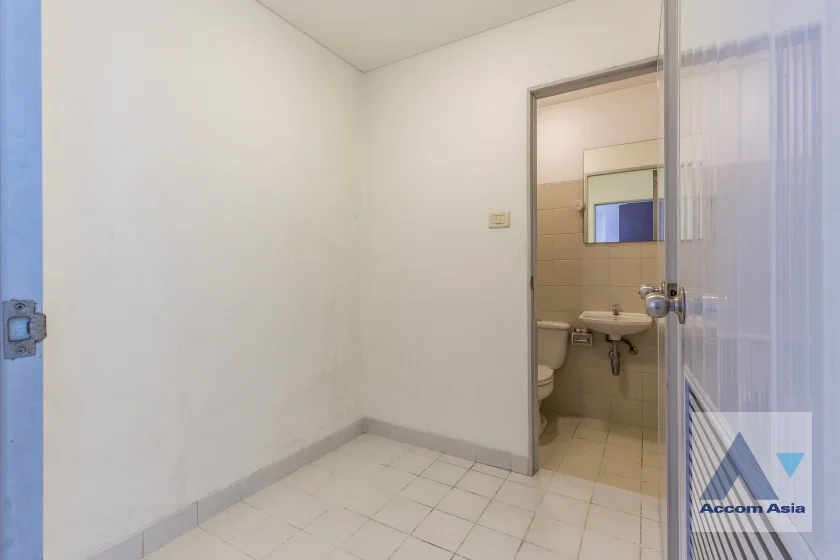 รูป 🔼🔽 AccomA 📩 Pet friendly 3 BR Condominium @Fullerton Sukhumvit (AA34767) - รูปที่ 20/20