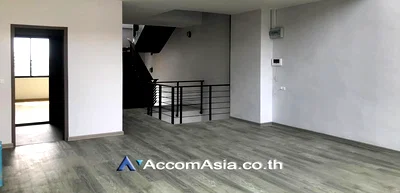 Townhouses for rent BTS On Nut : 🔼🔽 AccomA 📩  4 BR Townhouse @The Pride Sukhumvit 77 (AA31043)