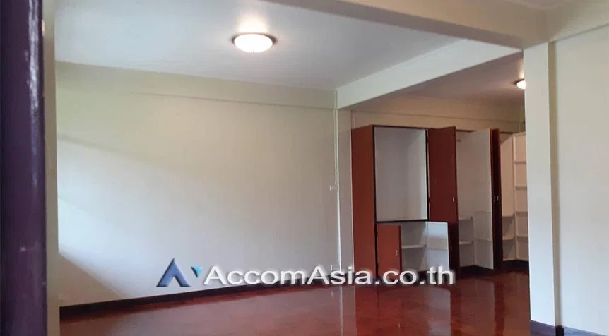 picture 🔼🔽 AccomA 📩 Home Office 4 BR Townhouse in Chong Nonsi (AA16796) - 3/19