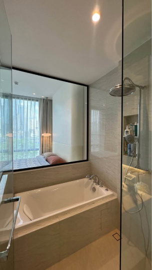 รูป ✨ Muniq Langsuan | วิวสวนลุมฯ 180° Rare Unit หลังสวน — เพียง 23.5 ล้านบาท (ห้องเดียวในตลาด) 🔥 - รูปที่ 3/8