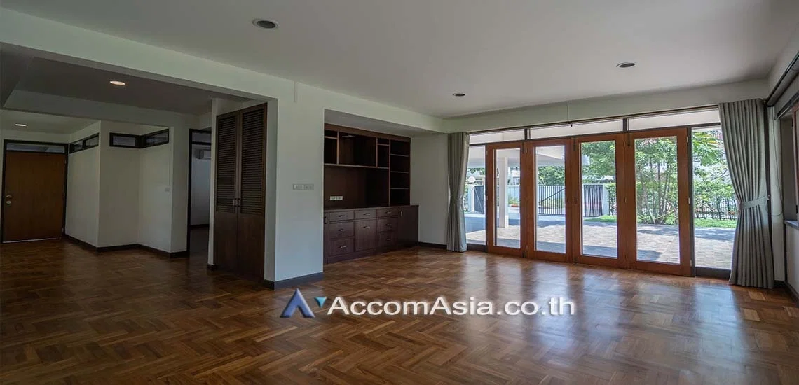 รูป 🔼🔽 AccomA 📩 Peaceful garden house in a private compound in the Sathorn area (1915971) - รูปที่ 10/18