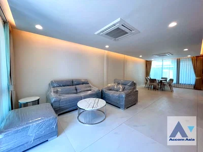 เช่าทาวน์โฮม ดิ เอ็มควอเทียร์ : 🔼🔽 AccomA 📩 Pet friendly,Newly renovated,Common Pool 3 BR Townhouse @KLANG Nivas (AA20201)