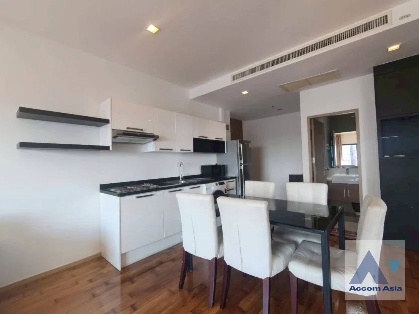 picture 🔼🔽 AccomA 📩  2 BR Condominium @Noble Reveal (AA30215) - 8/20