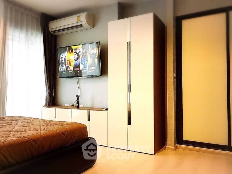 picture 1-BR Condo at Rhythm Asoke near MRT Phra Ram 9 (ID 60211) - 5/21