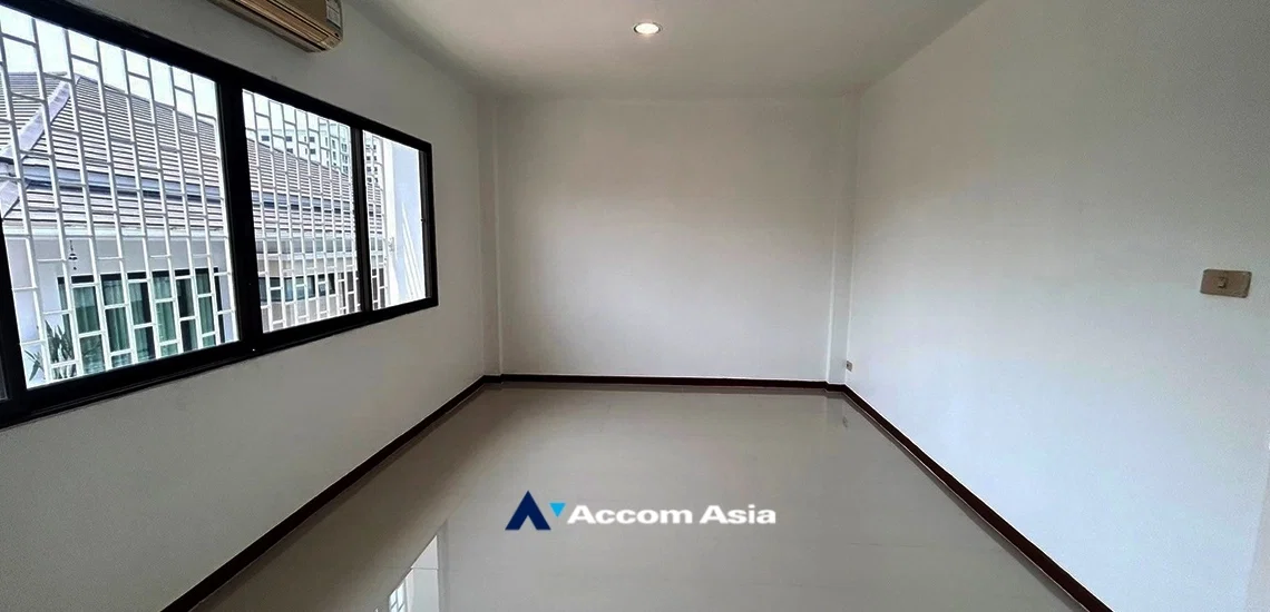 picture 🔼🔽 AccomA 📩 Home Office 3 BR House in Phra Khanong Nuea (2514094) - 9/13