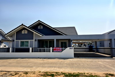 บ้านเดี่ยว เชียงใหม่ :  บ้านเดี่ยวหลังใหญ่ สไตล์ยุโรป พื้นที่กว้าง ราคาดีเพียง 2.59 ล้าน ฟรีค่าโอน เข้าอยู่ได้ทันที! 