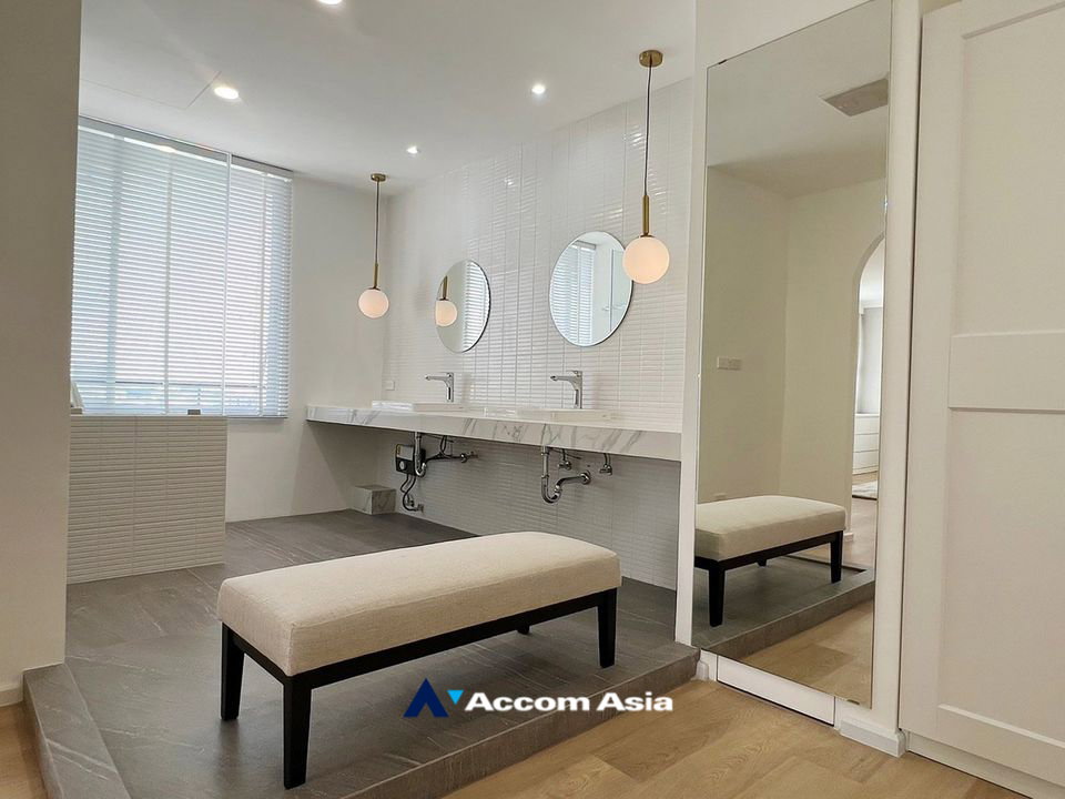 picture 🔼🔽 AccomA 📩 3 BR Condominium @ICON I (AA35122) - 15/17