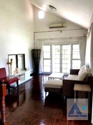 Houses for rent Bangkok : 🔼🔽 AccomA 📩  3 BR House in Klong Tan (90369)