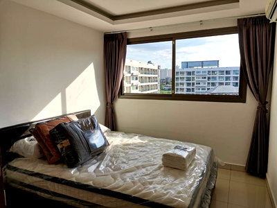 Condos for sale : Great value! Condo for sale, Laguna Beach The Maldives, Pattaya-Jomtien. Comes with built-in furniture and complete furnishings (ready to move in).