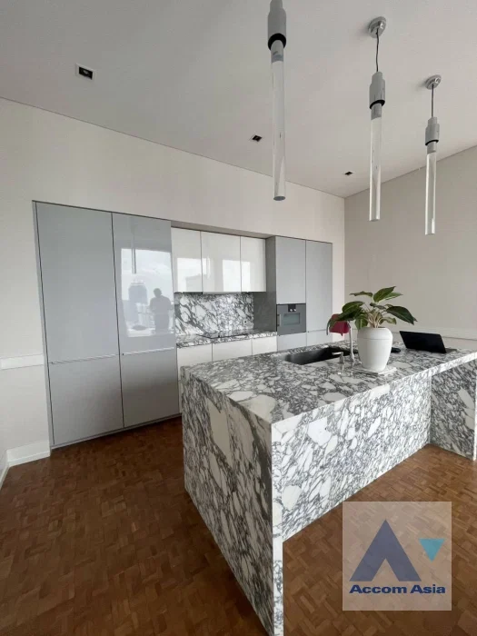 รูป 🔼🔽 AccomA 📩 Fully Furnished,Super Luxury 2 BR Condominium @The Ritz Carlton Residences (AA45262) - รูปที่ 6/16