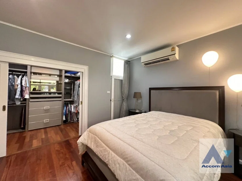รูป 🔼🔽 AccomA 📩  4 BR House in Thanon Phaya Thai (AA43670) - รูปที่ 17/20