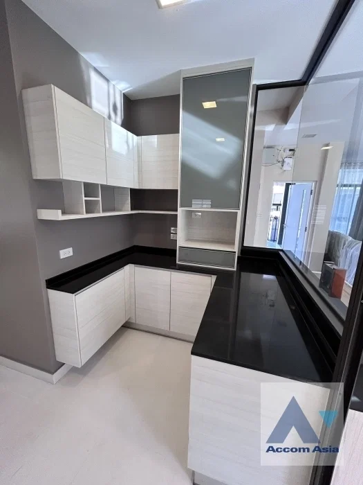 picture 🔼🔽 AccomA 📩  4 BR House @ (AA38888) - 8/18