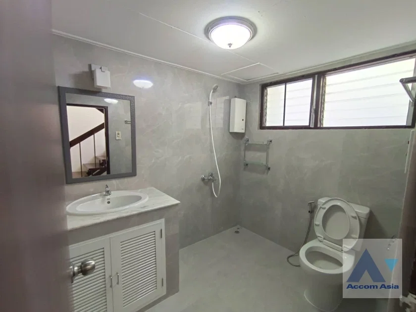 รูป 🔼🔽 AccomA 📩  3 BR House in Khlong Tan Nuea (2513018) - รูปที่ 11/14