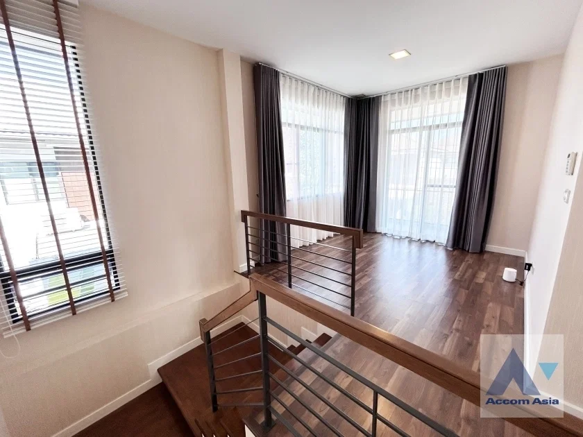 picture 🔼🔽 AccomA 📩  4 BR House @ (AA38888) - 11/18