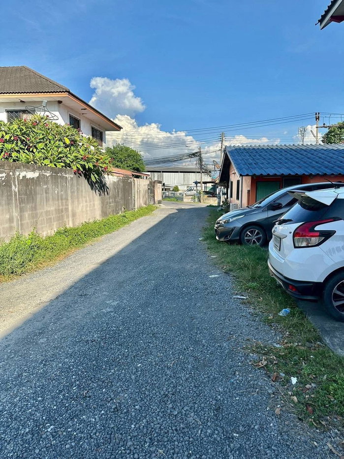 รูป ขายกิจการหอพักแถมบ้าน 1 หลังขนาด 1 ไร่ พักัด อ่างอุดม แหลมฉบัง ศรีราชา - รูปที่ 11/14