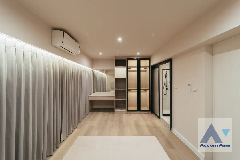 รูป 🔼🔽 AccomA 📩 Pet friendly,Newly renovated 5 BR Townhouse @Regent 71 (AA43782) - รูปที่ 11/13