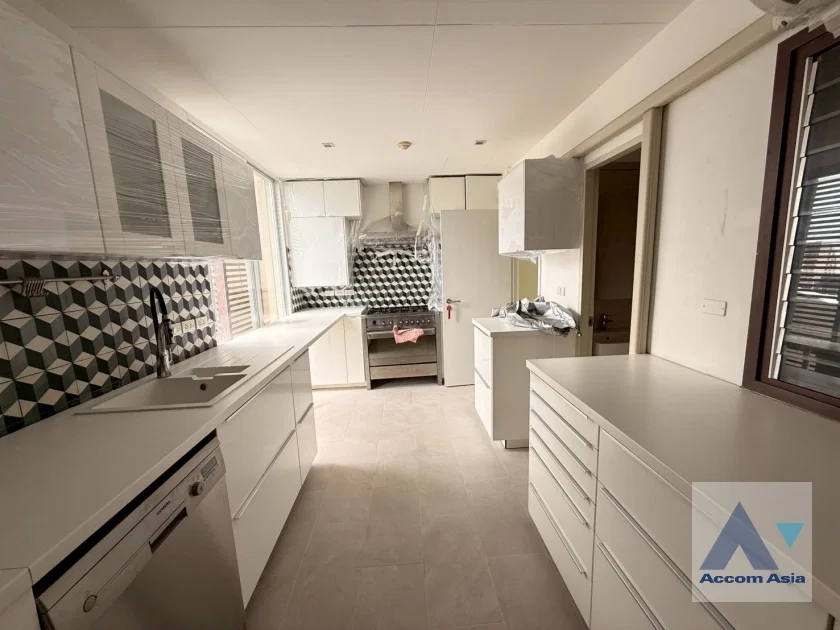 รูป 🔼🔽 AccomA 📩 Modern condo in peaceful city-center location (AA43503) - รูปที่ 9/20