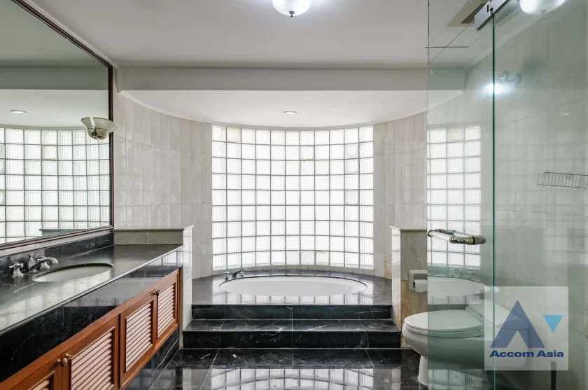 รูป 🔼🔽 AccomA 📩 Private Swimming Pool,Huge Terrace,Duplex Condo 3 BR Condominium @Le Raffine Sukhumvit 24 (1519605) - รูปที่ 12/20