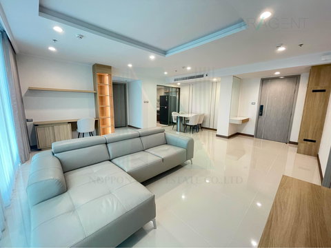 📌 ให้เช่าคอนโด ศุภาลัย โอเรียนทัล สุขุมวิท 39 อาคาร A ชั้น 18 2 ห้องนอน ขนาด 101 ตรม ใกล้ Taka Town