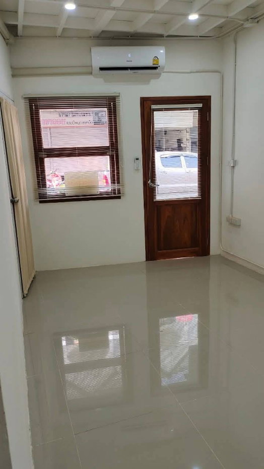 รูป ขายบ้าน 3 ชั้น ในเมืองเชียงใหม่ ย่านสันติธรรม ตกแต่งพร้อมอยู่ ทำ Hostel หรือ Airbnb ได้ (H398) T.0946511456 - รูปที่ 5/14