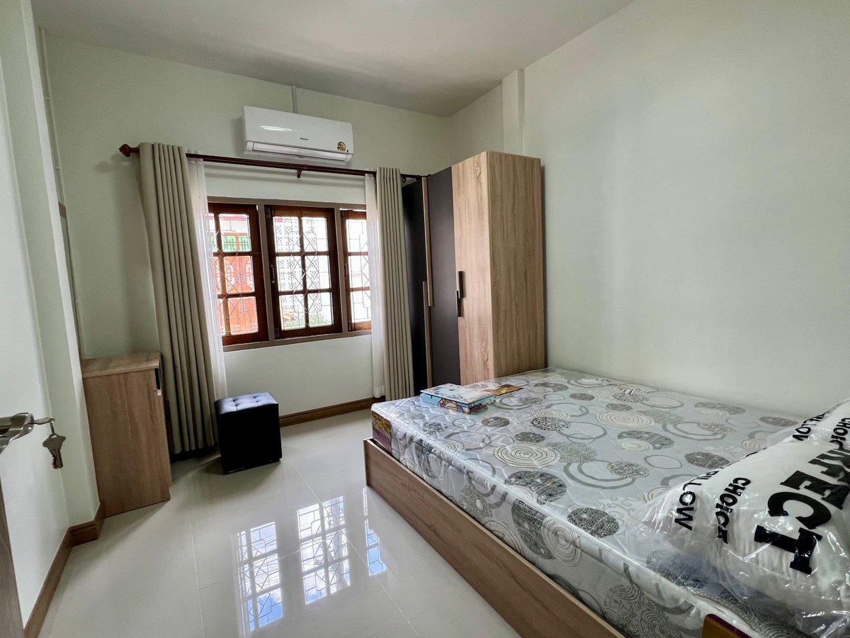 รูป เช่าทาวน์เฮาส์เฟอร์ครบ พร้อมเข้าอยู่ ใกล้ตลาดแม่เหียะ 10 นาทีจากตัวเมือง - รูปที่ 7/11