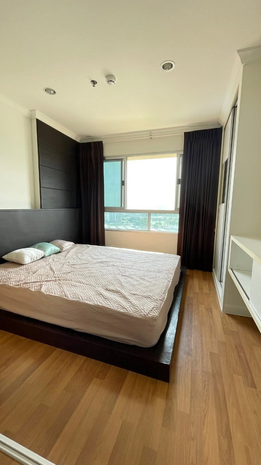 รูป คอนโด ลุมพินีเพลส LPN พระราม 9
📥15,000/เดือน
ล่วงหน้า 1 เดือนประกัน 2 เดือน
🪜ชั้น 17
📐อาคาร D, 34 ตร.ม.
ฝั่งตะวันออก
- รูปที่ 3/9