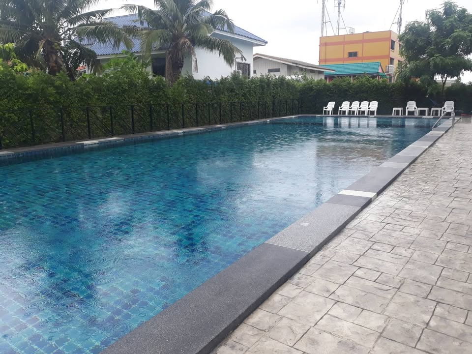 รูป คอนโด/หอพัก ให้เช่า ติดรถไฟฟ้า มีนบุรี รามคำแหง 1 ห้องนอน 1 ห้องน้ำ (ห้องใหม่มาก)   - รูปที่ 3/6