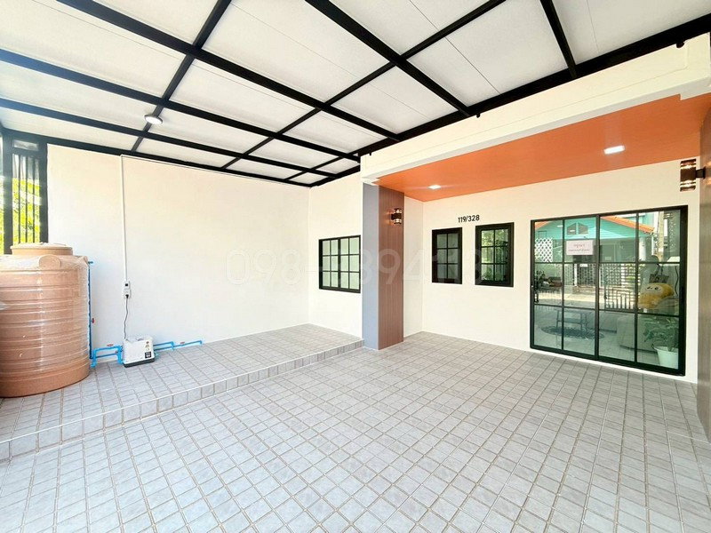 รูป ขายทาวน์เฮาส์ 2 ชั้น หมู่บ้านอัมรินทร์ 3 บ้านสวย พร้อมอยู่ แถมเฟอร์นิเจอร์ครบครัน เนื้อที่ 24 ตรว 3นอน 2น้ำ ใกล้รถไฟฟ้าสายสีเขียว - รูปที่ 2/8