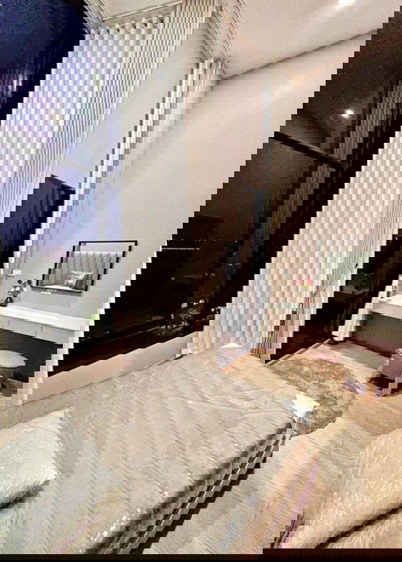 รูป Knightsbridge space sukhumvit rama 4 ขนาด 40 ตร.ม ชั้น 10 2 ห้องนอน 1 ห้องน้ำ ห้องมุม ปลอดโปร่ง วิวสวย - รูปที่ 1/14