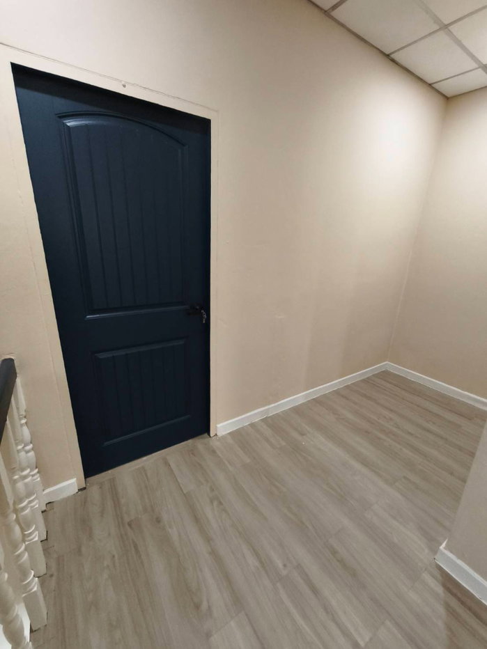 รูป ขาย เช่า บ้าน 3 ชั้น รีโนเวทใหม่ทั้งหลัง พร้อมอยู่  หมู่บ้านธนะสิน 9 นวมินทร์ 86 กรุงเทพฯ - รูปที่ 10/17