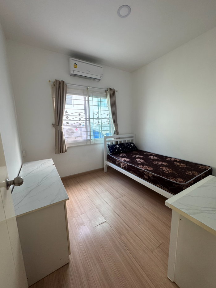 รูป ให้เช่าทาวน์โฮม ม.เสนาวีว่า (เจซิตี้ ) อัสสัมชัญ ศรีราชา - รูปที่ 27/32