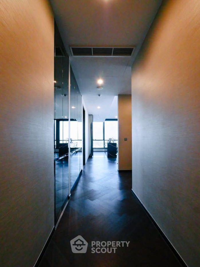 รูป คอนโด 3-ห้องนอน ที่ ดิ เอส สุขุมวิท 36 ใกล้ BTS ทองหล่อ (ID 2763583) - รูปที่ 41/41