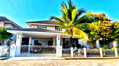 บ้านเดี่ยว ม.พายัพวิทยาเขตแก้วนวรัฐ : ขายบ้านเดี่ยวพร้อมอยู่ กาญจน์กนก วิลล์ 9 สันกำแพง-เชียงใหม่ บ้าน 2 ชั้น 4 ห้องนอน 4 ห้องน้ำ (H401) T.0946511456