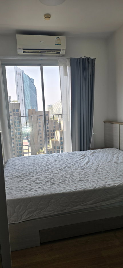 picture Chapter One Modern Dutch  8,500 /month - 2/13