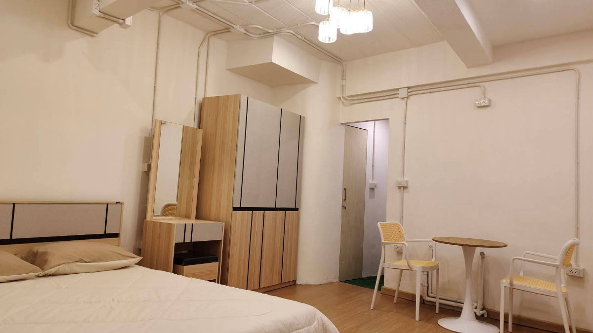 รูป ขายบ้าน 3 ชั้น ในเมืองเชียงใหม่ ย่านสันติธรรม ตกแต่งพร้อมอยู่ ทำ Hostel หรือ Airbnb ได้ (H398) T.0946511456 - รูปที่ 14/14