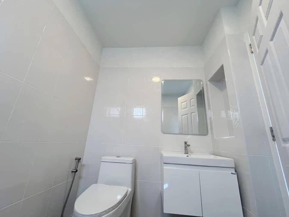 รูป 🔥 ขายด่วน! บ้านเดี่ยวรีโนเวทใหม่ ราคาต่ำกว่าทุน 🔥 📍 หมู่บ้านเนเบอร์โฮม วัชรพล | สุขาภิบาล 5 - รูปที่ 20/20